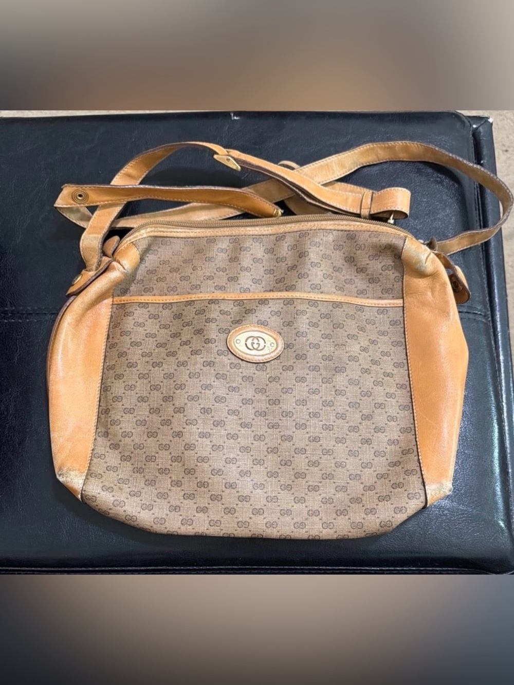 Vintage GUCCI Micro GG Supreme Shoulder Bag PVC Beige Gold project piece